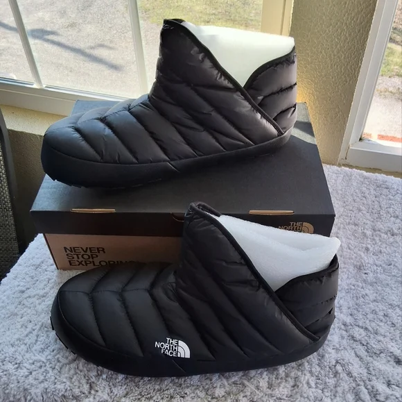 The North Face Black and White Rain & Snow Boots - Picture 1 of 3